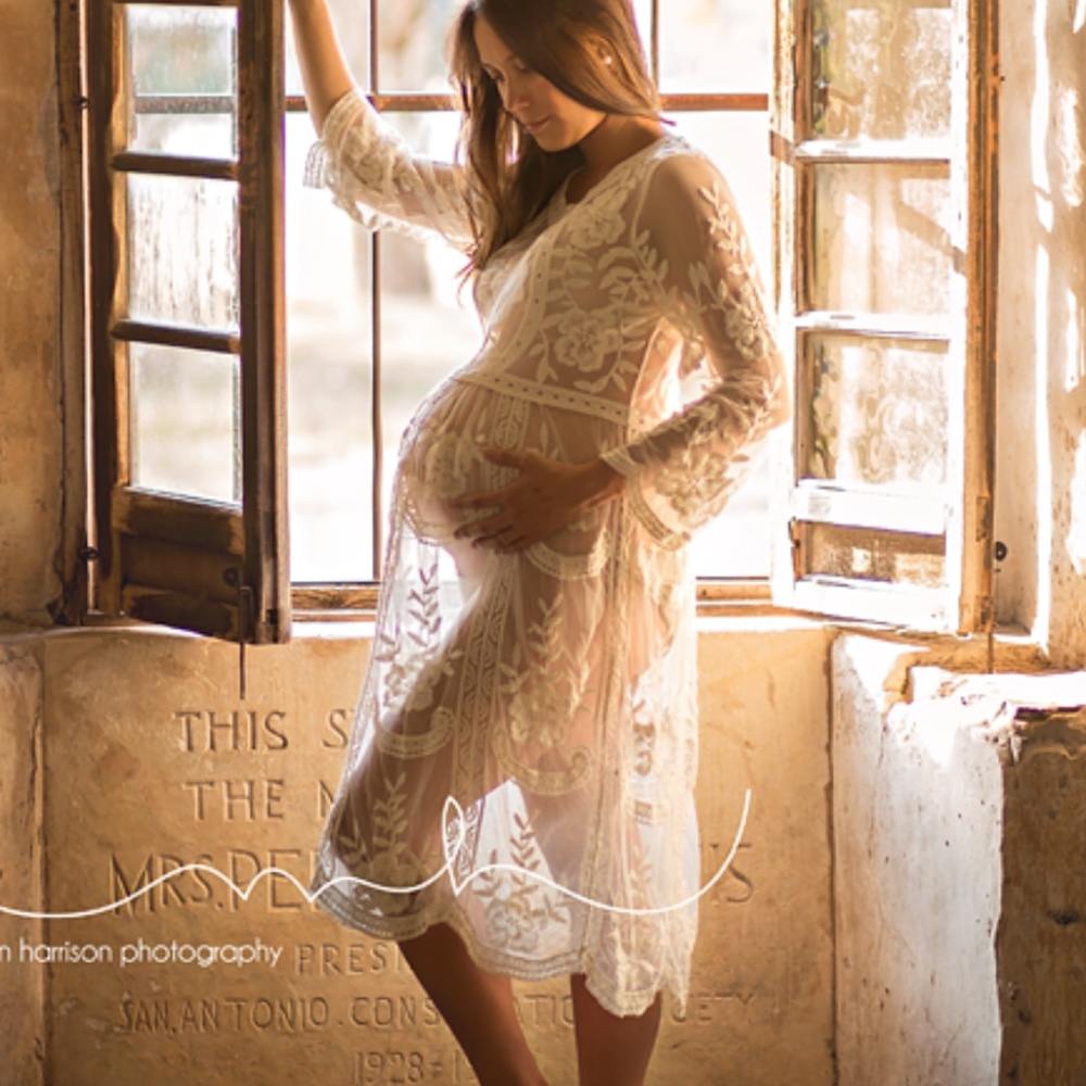 Lace Maternity Gown